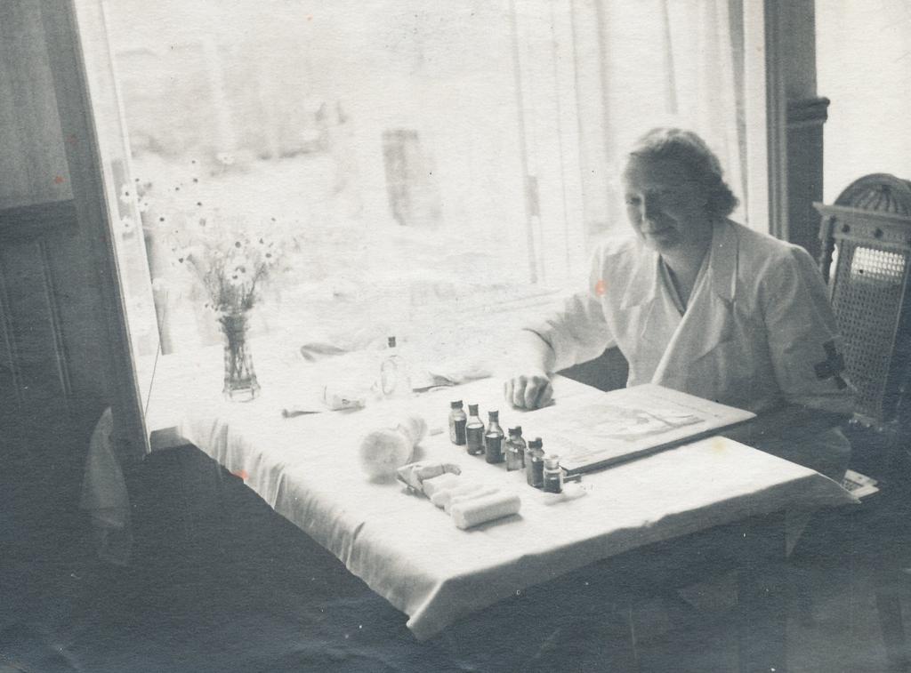 Foto Võru maakondliku laulupeo meditsiiniabi punkt Kandles 20.juulil 1948.a.