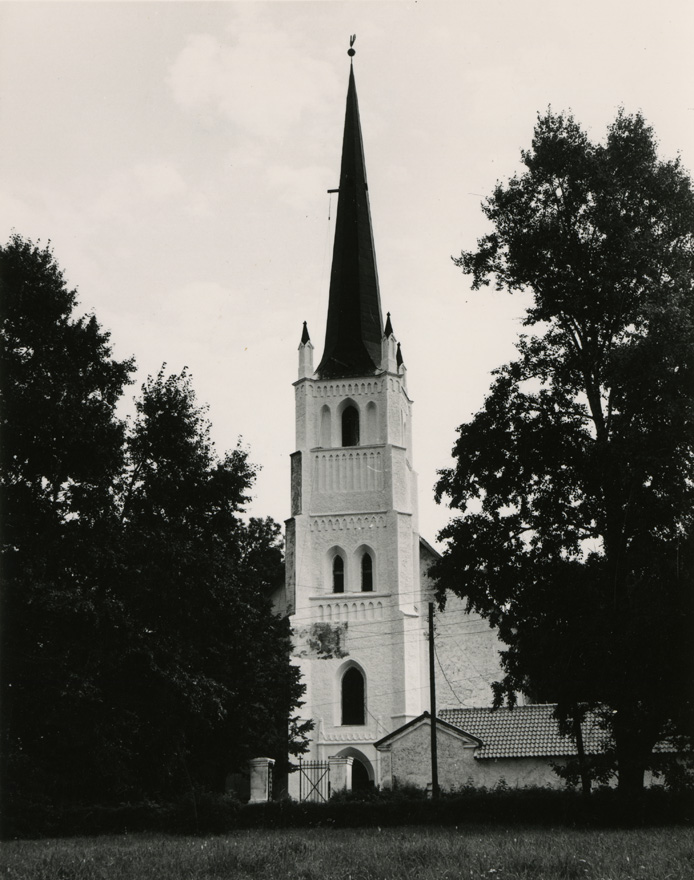 Türi Martini kirik, vaade läänetornile. Torni autor J.G. Mühlenhausen
