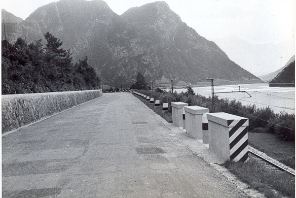 Foto Udine-Tarvisio maantee ja raudtee  Põhja-Itaalias 04.07.1938