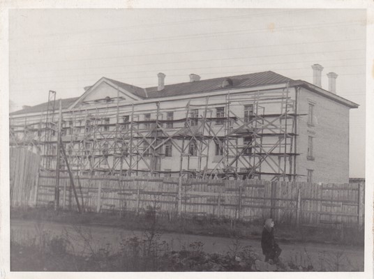 Narva. Internaat-kooli  ehitamine