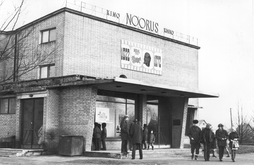 Photo. Võru cinema Theatre "Youth" in December 1972. (built in 1962-63.a.)