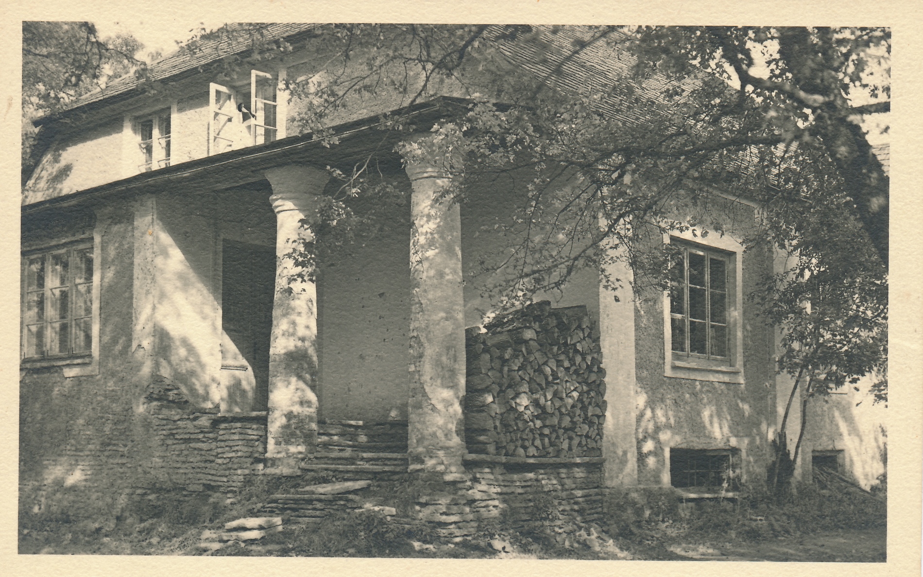 Annikvere mõisahoone