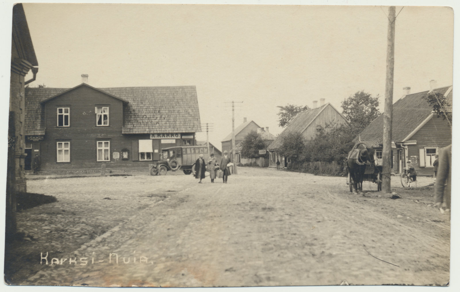 foto, Karksi khk, Karksi-Nuia, turuplats, Pärnu mnt, auto, 1922