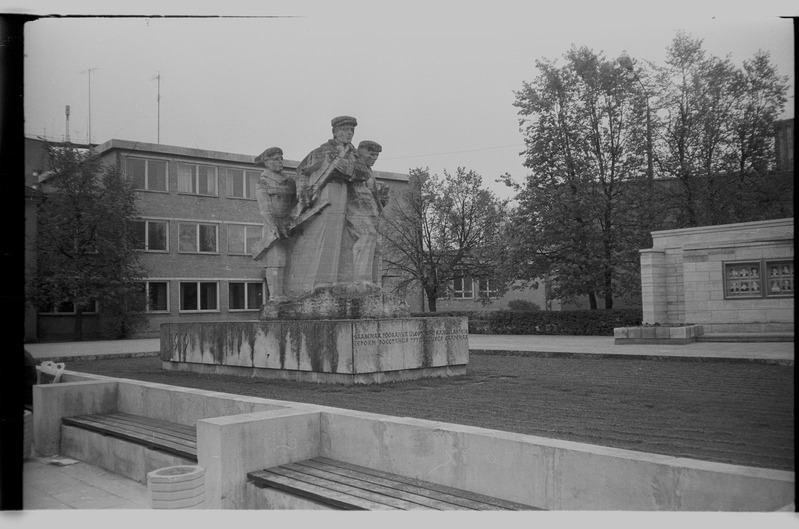 1919.a. Saaremaa töörahva ülestõusu monument