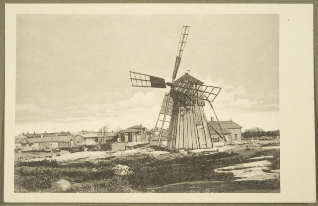 Windmill in Naulamäe