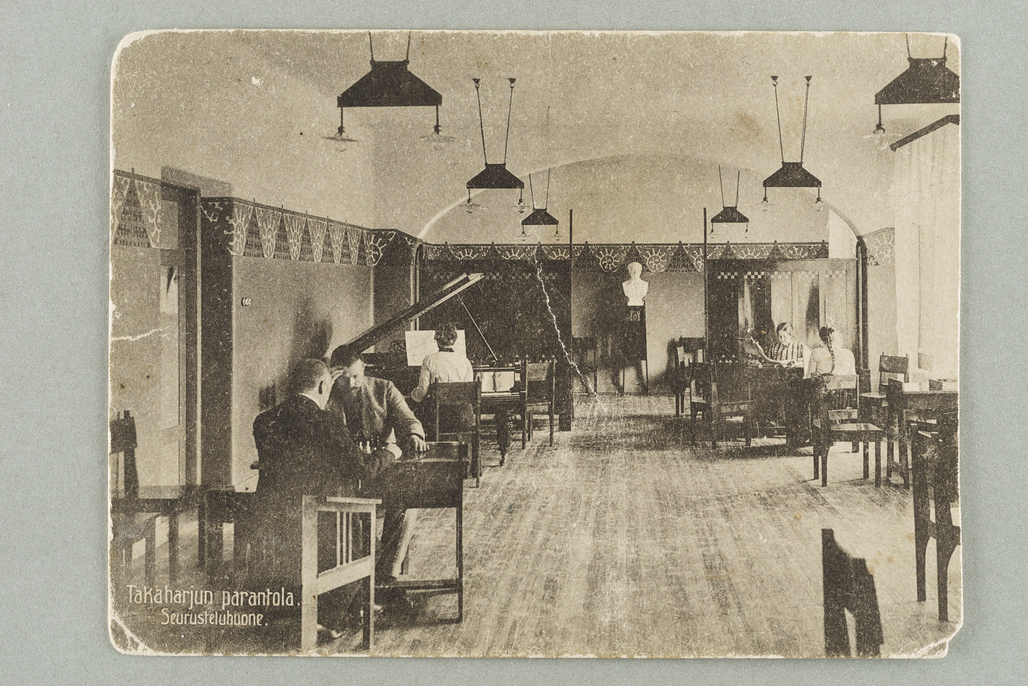 Takaharju sanatorium dating room