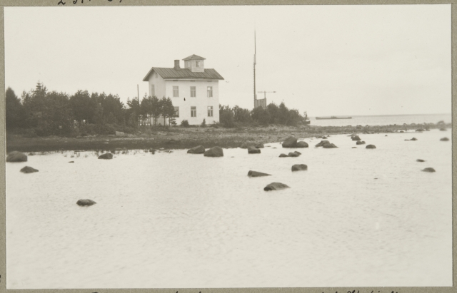 Reposaaren Location Station