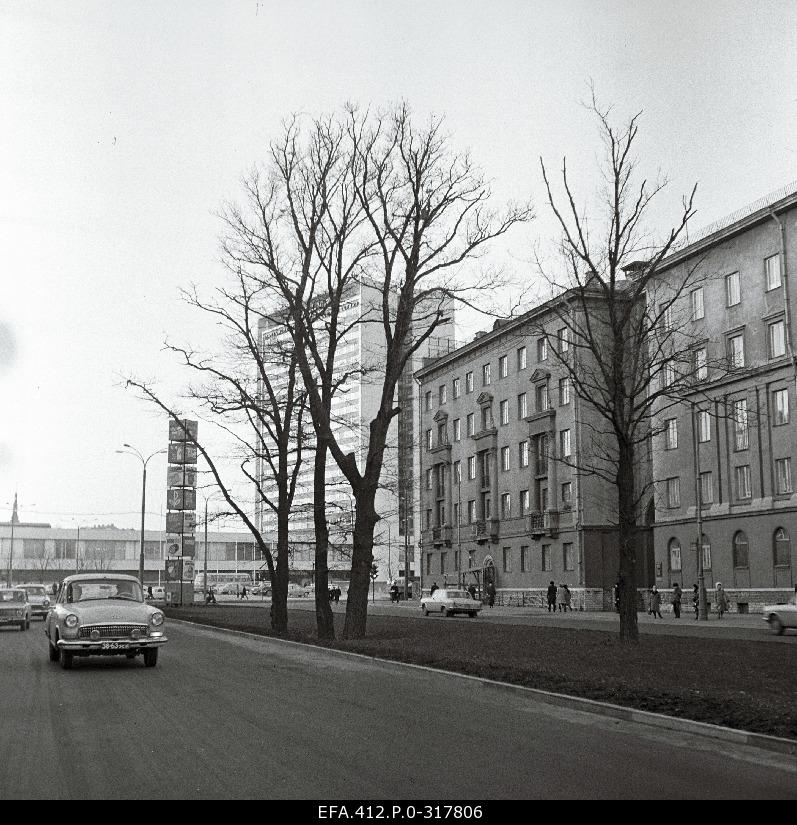 Lomonossov Street buildings no. 1 and 3, hotel "Viru".