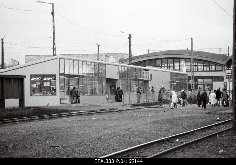 Salespavilions at the Baltic Station.