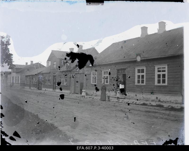 The beginning of a wide street.