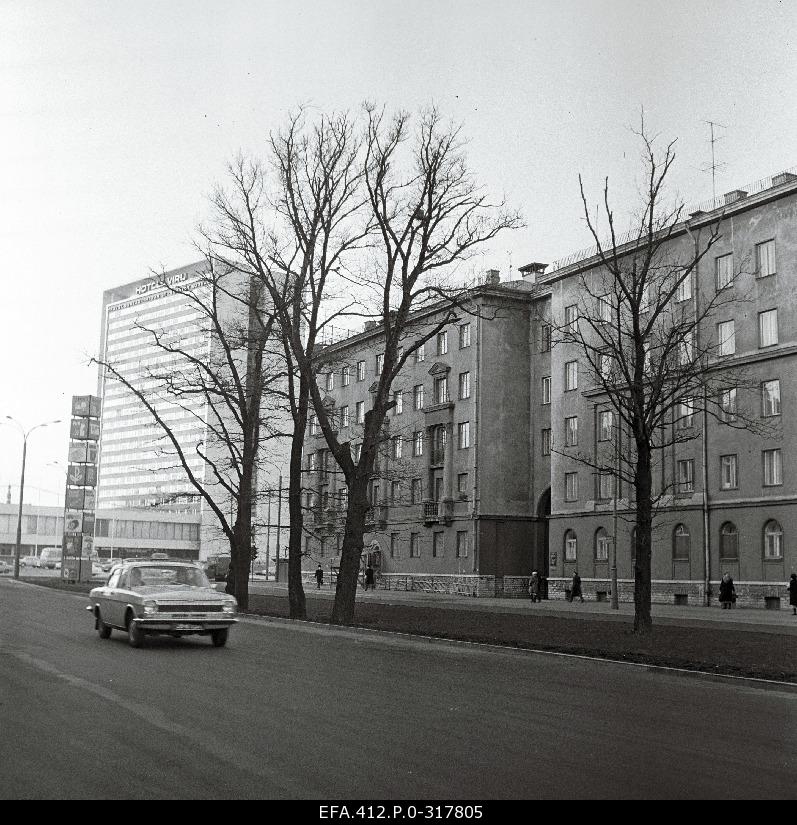 Lomonossov Street buildings no. 1 and 3, hotel "Viru".