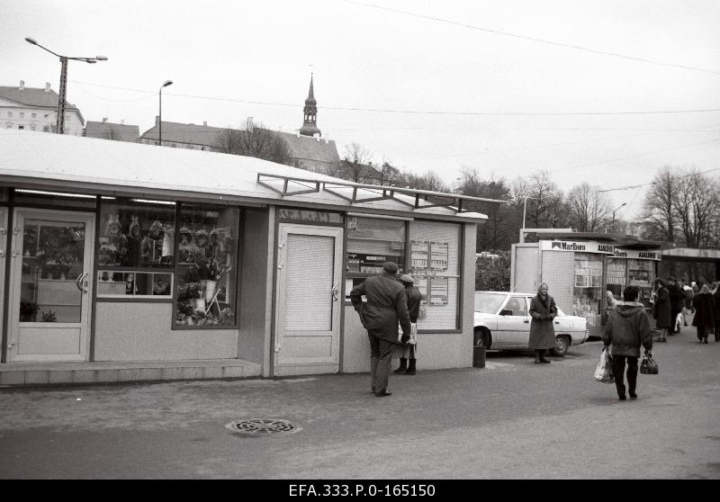 Salespavilions at the Baltic Station.