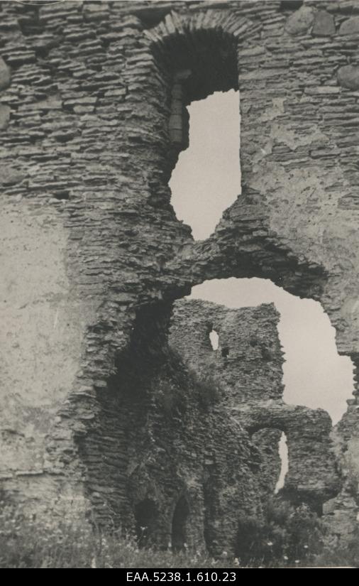 The south side of the Rakvere Order, view of the inner courtyard