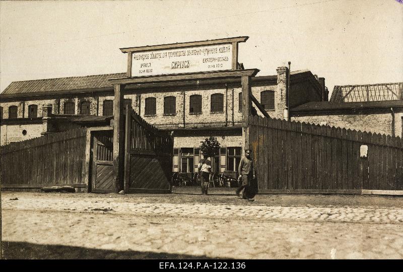 Limited company “Siriuse” factory building in Riga, summer 1917, granted to the Russian 23rd corps flight hall at its disposal.
