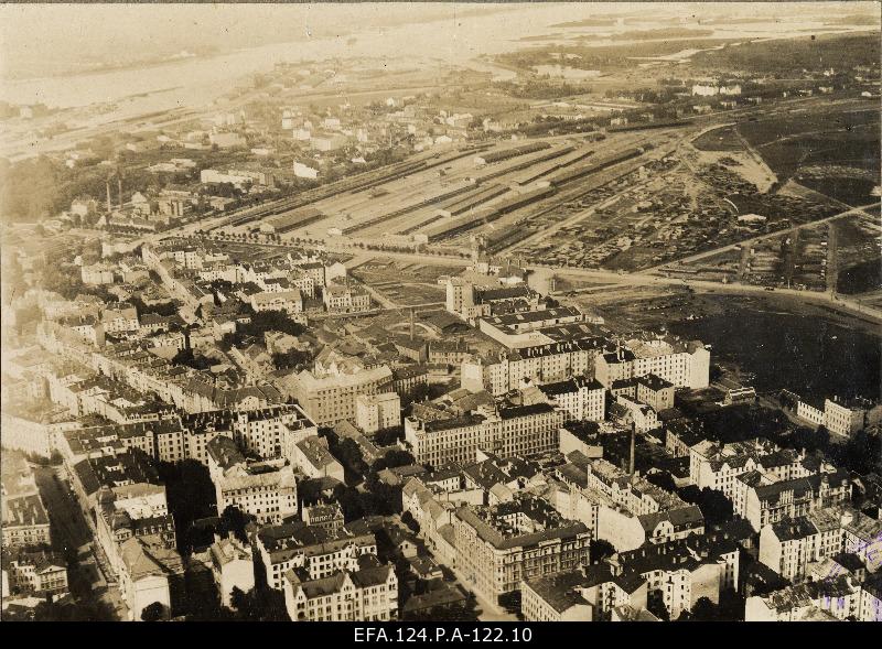 From the city centre of Aerofoto, the railway freight station and the River Daugava in Riga [1916].
