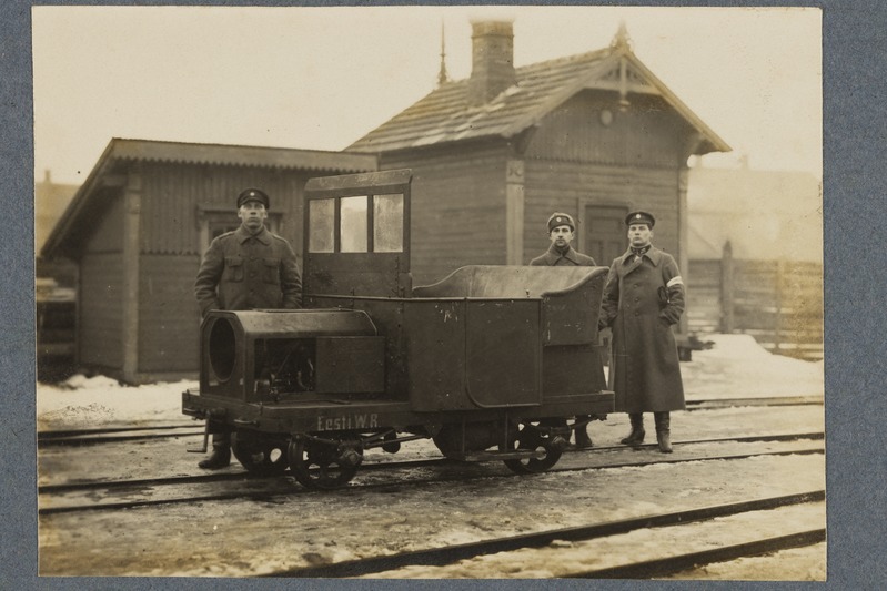 foto, Sr D mootordresiina, kitsarööpaline, lahtine, viieistmeline.