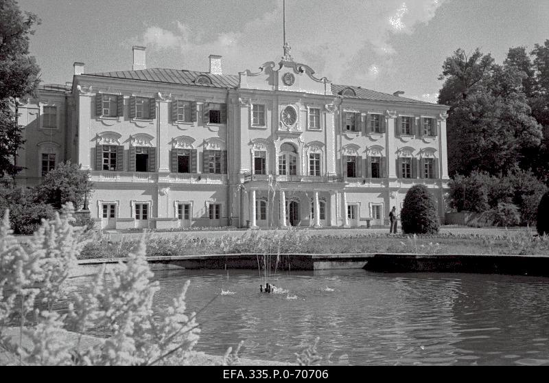 View of Kadrioru Castle.