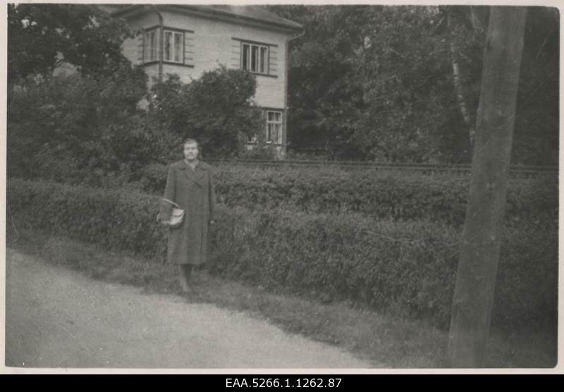 Benita Lab Theatre "Vanemuise" in the park next to a small house