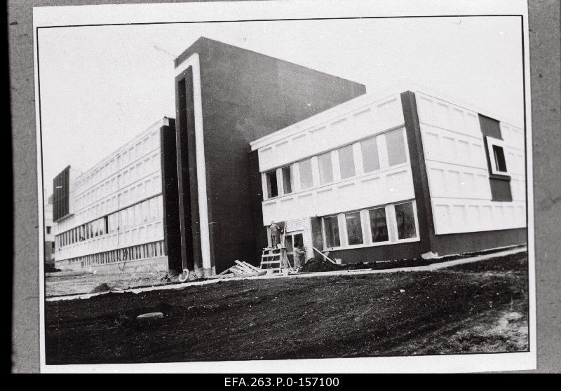 Construction works of the information centre in Tartu Annelinna.