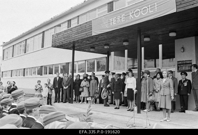 Tallinna 3. Opening of a new building in high school.