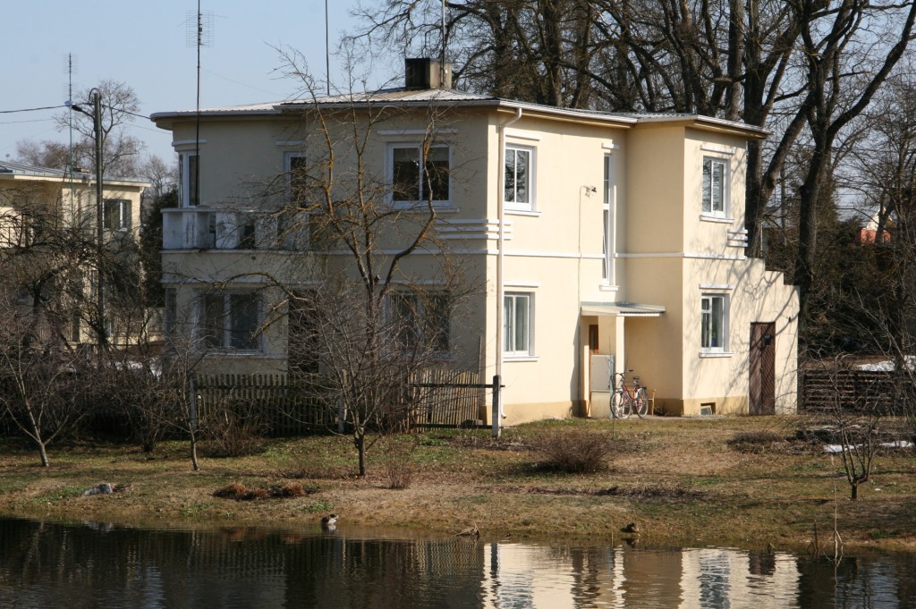 Residential building Lääne-Viru county Rakvere city Water 12a