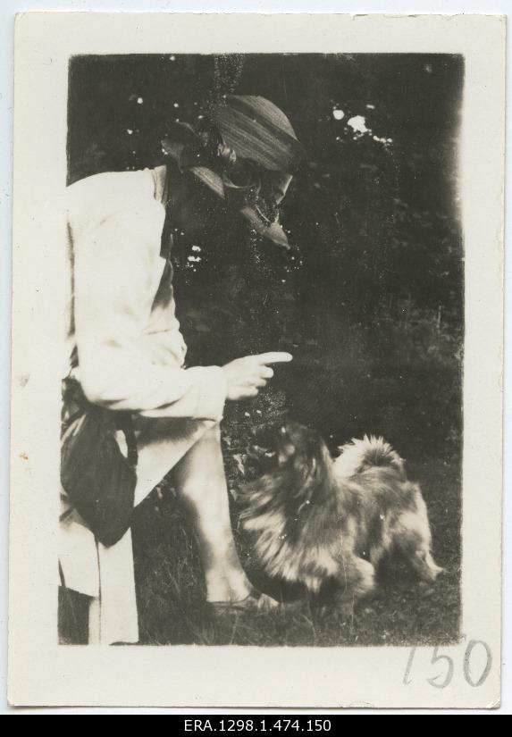 Prou Mansfield Patterson with Peking Palace Dog