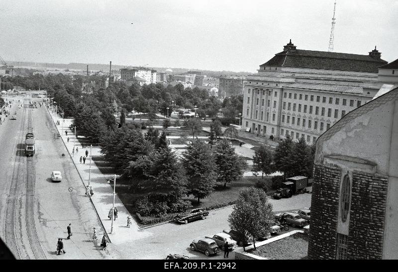 View of the Pärnu road and the back of Estonia.