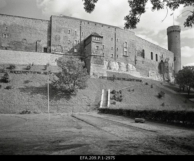 View Toompea Castle from west.