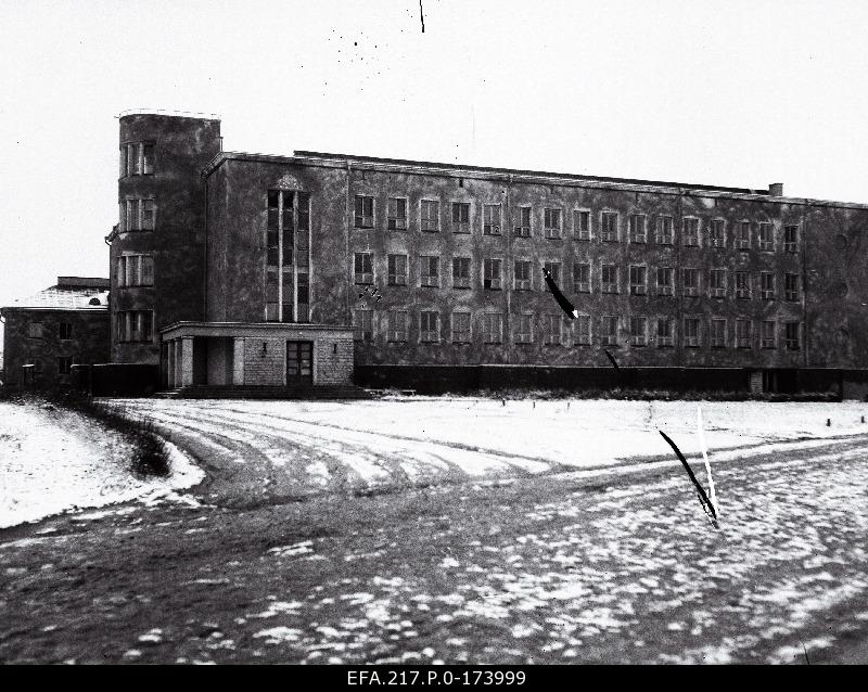 The ruins of the Rakvere Secondary School building.