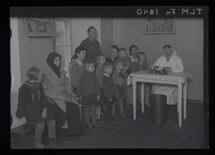 Emade nõuandla Laial tänaval