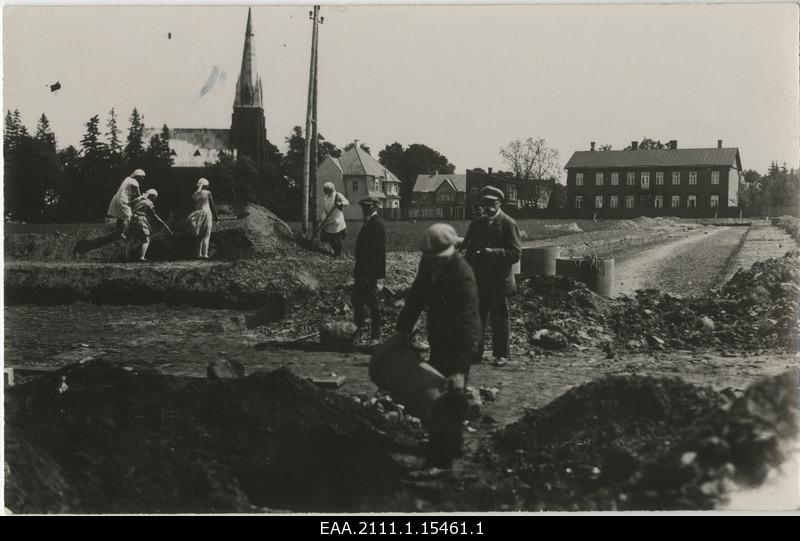 Construction of roads and sewerage in Tähtverre