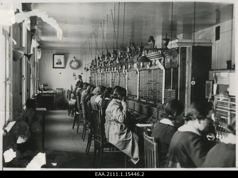 Tartu Telephone Centre staff providing connections