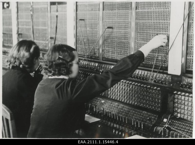 Tartu Telephone Centre staff providing connections