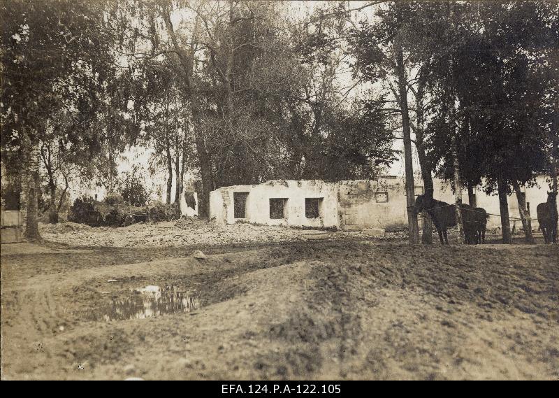 Ruins of Kekkau (Kekava) watermill [1916]