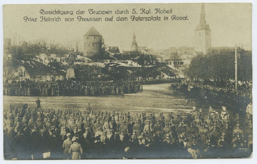 Tallinn, saksa okupatsioonivägede paraad Peetri platsil 1918. aastal.