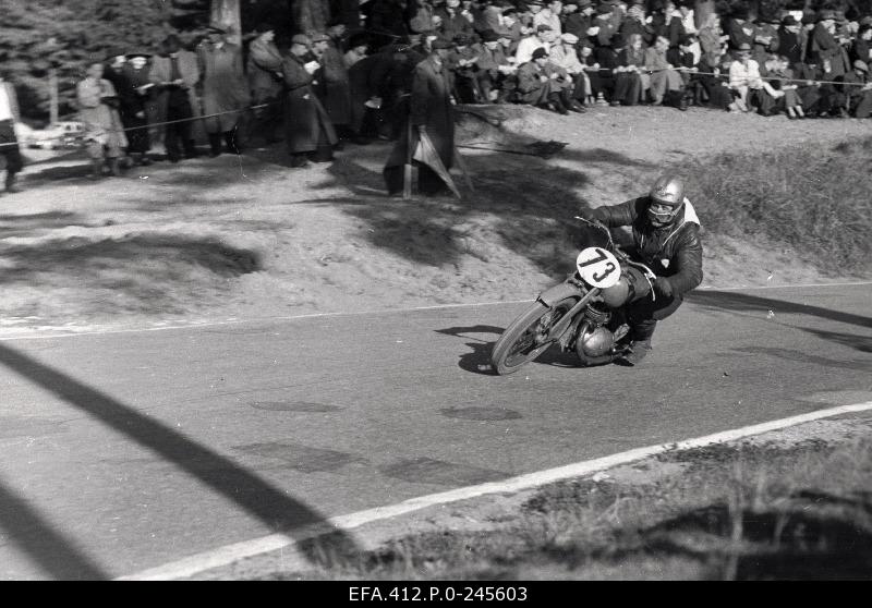 ENSV 1953 Ring Race Premiere, 350cm3, Georg Luutus