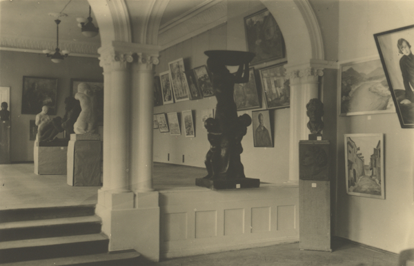 Pallas exhibition in March 1932