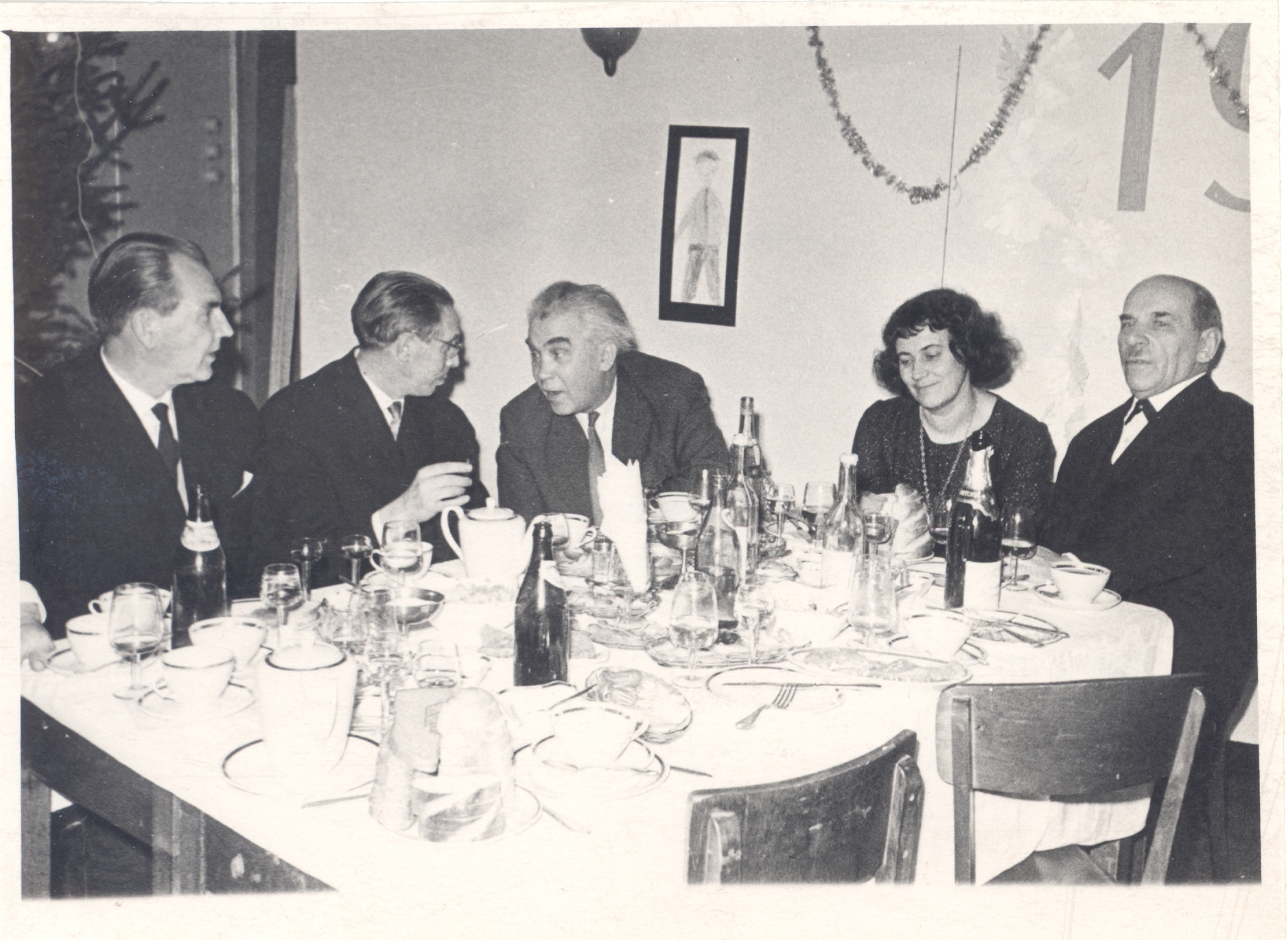 20th Anniversary of the Estonian Union of Artists 31. XII 1962. From the left: 1) J. Jensen, 2) J. Smuul, 3) g. Ernesaks, 4) d. Vaarandi, 5) J. Semper