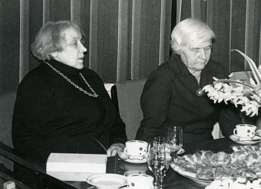 Betti Alver and Renate Tamm shops at the 75th anniversary evening at the Tartu Writers' House 27th November 1981