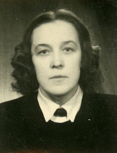 Betti Alver [at the end of 1930s], documentary photo