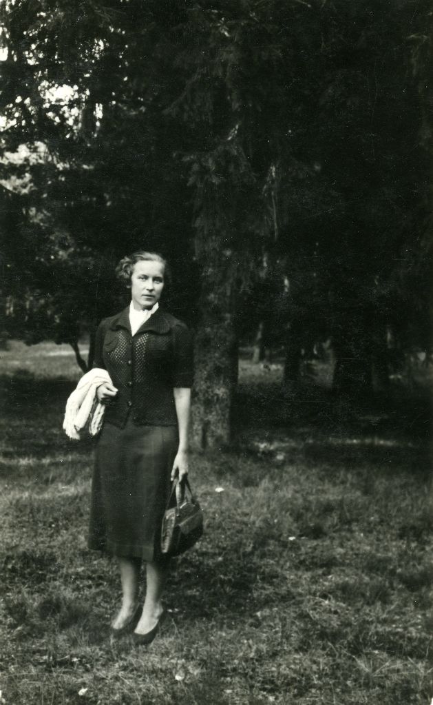 Betti Alver [1938]