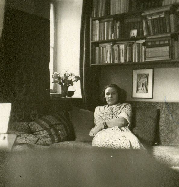 Betti Alver in Tartu, Pargi tn 2 20. VII 1951