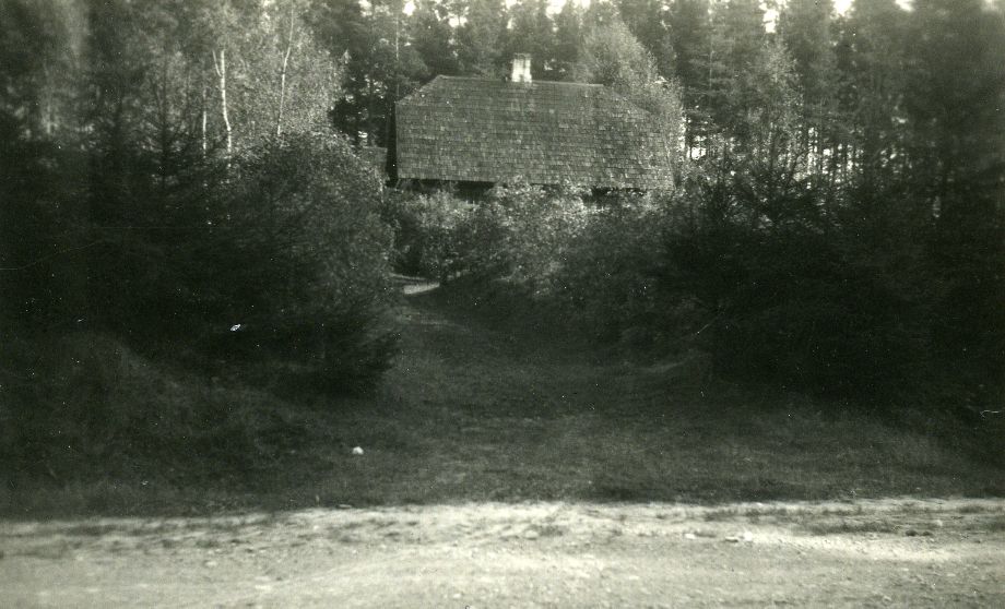 Betti Alver's residence in Holy St. 1945-1949. Photo 11. IX 1949