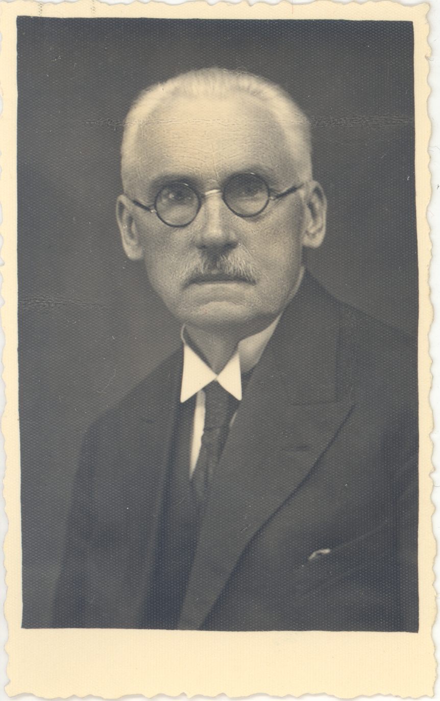 Wulff, Gustav, Bank Officer, Otepää 1937