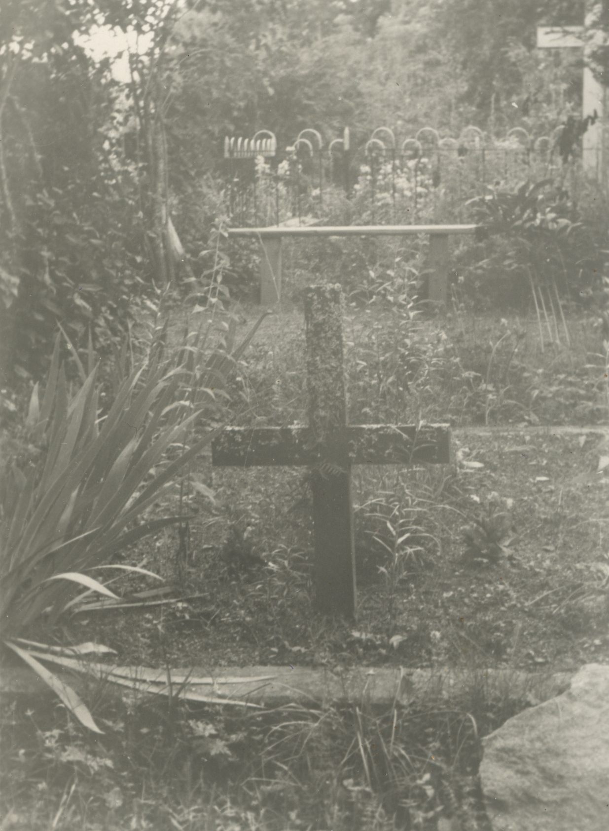 Hendrik Adamson's grave at Helme cemetery (before order).