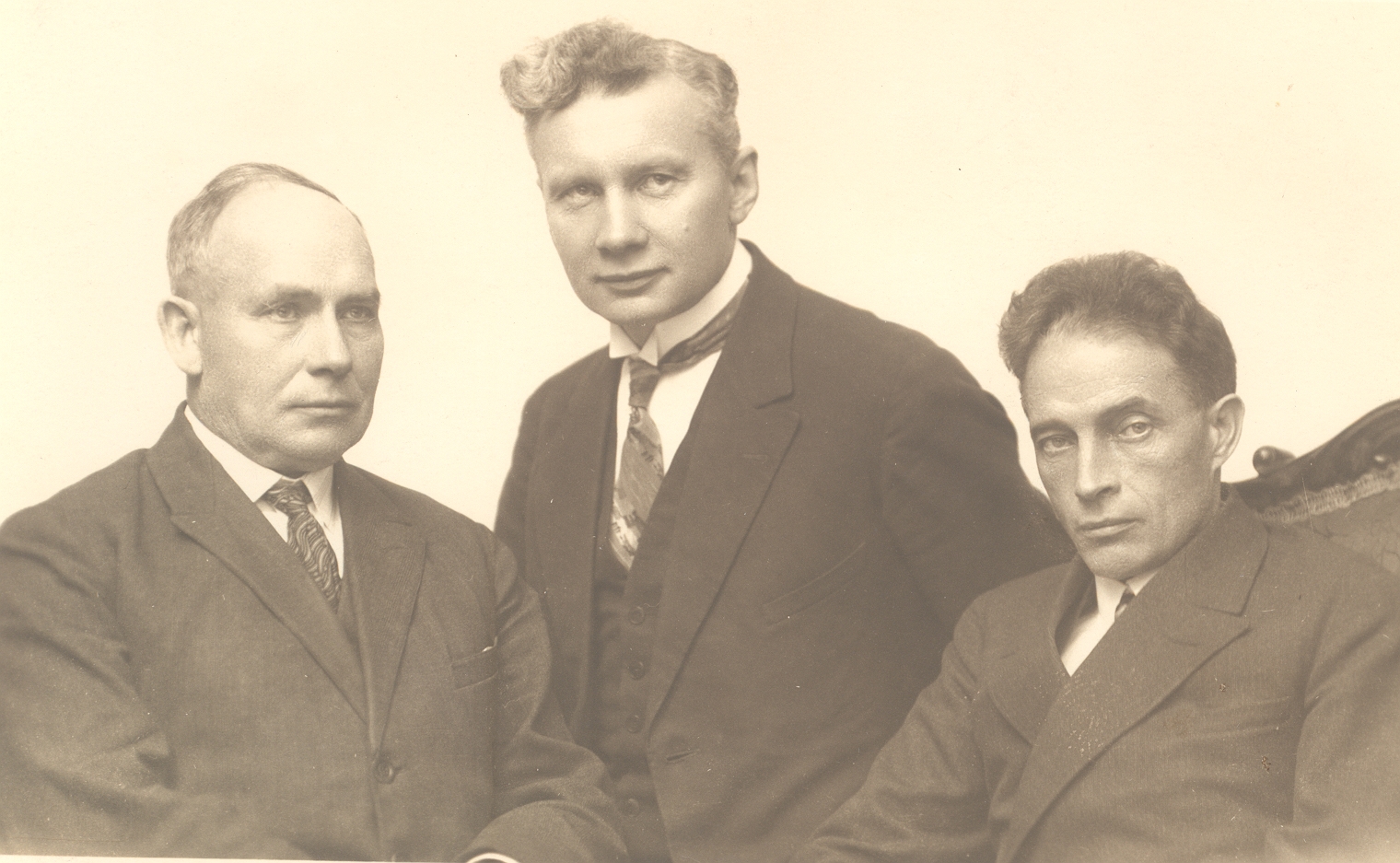 Jakob Mändmets, t. Tomp, p. Olak