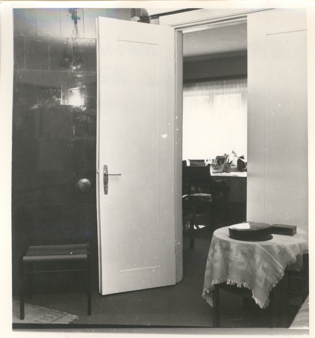 FR. Tuglase's home in Nõmmel I floor small room