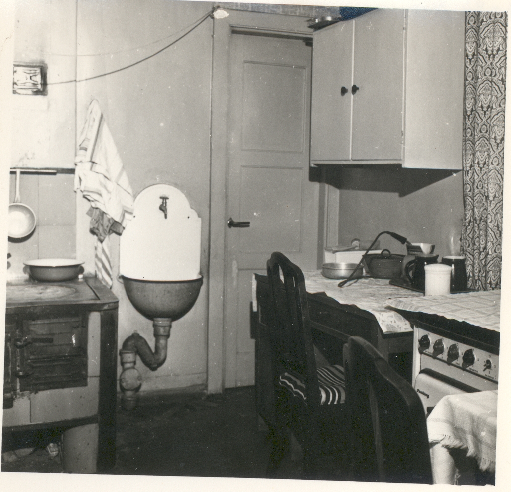 FR. Tuglase kitchen at his home in Nõmmel