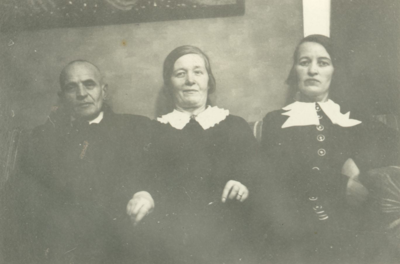 Artur Adson, Marie Under, Unknown