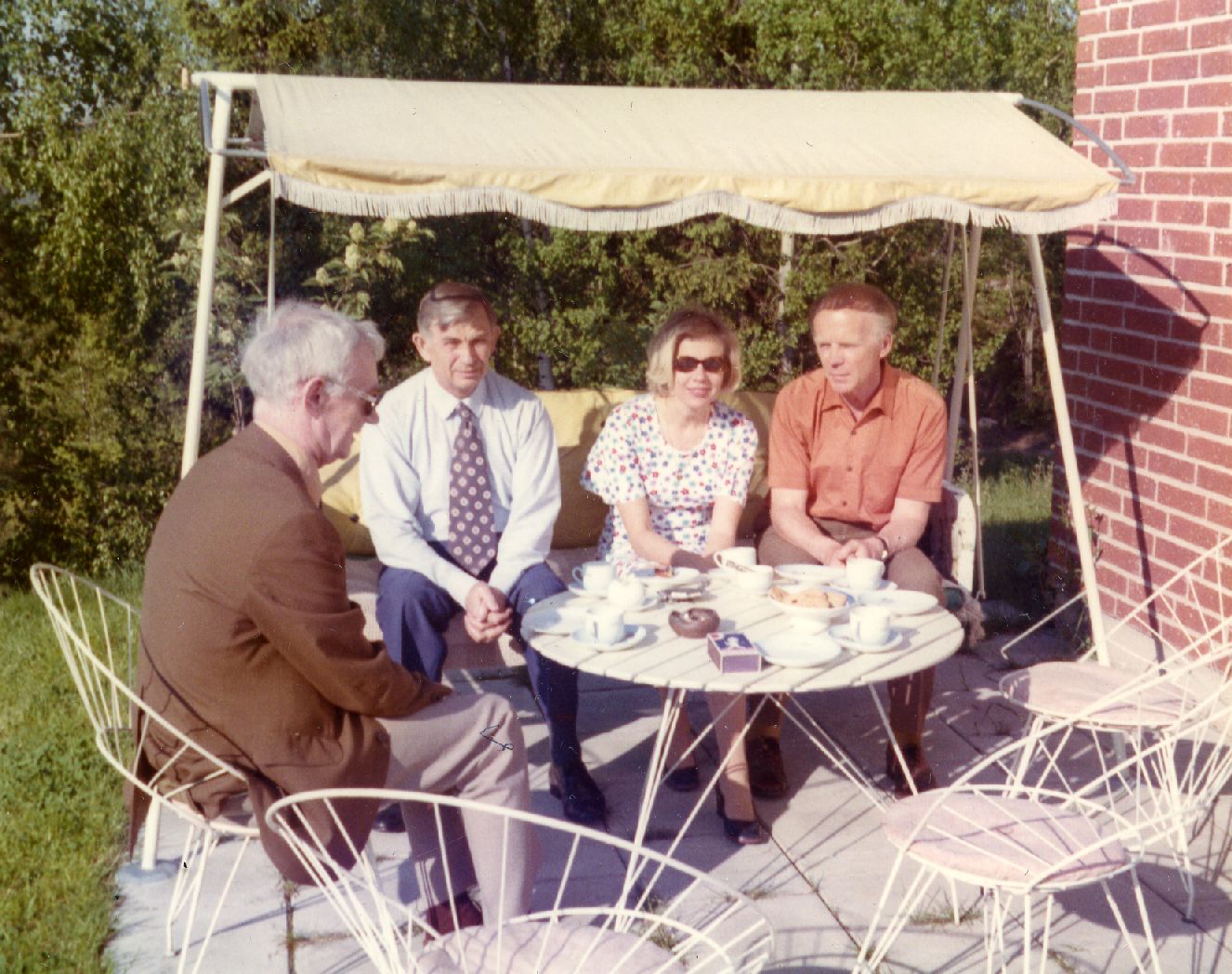 Arvo Mägi 60th birthday 1973 Karl Ristikivi, Arvi Moor and others at the coffee table
